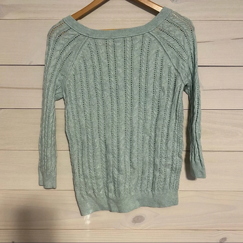 AMERICAN EAGLE mint long sleeve sweater